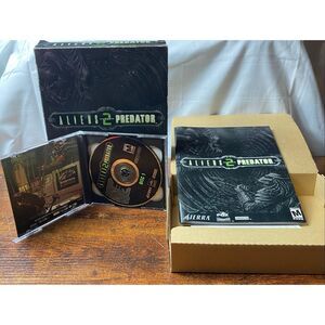 Aliens vs Predator 2 PC Game 2001 Sierra Monolith Complete Big Box 2 Disc Set